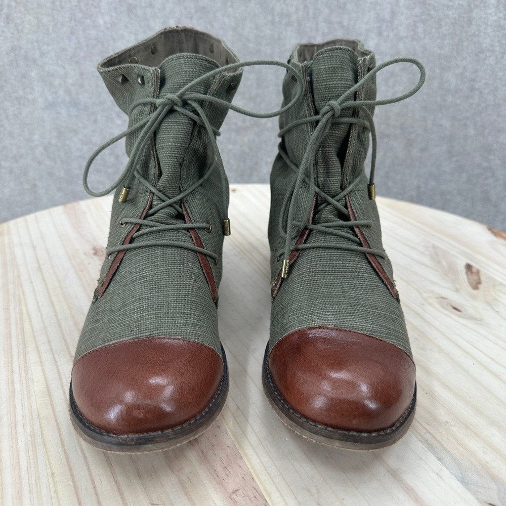 The Sak Ankle Boots 8 Olive Green Canvas Brown Leather Cap Toe Studded Lace Up - Picture 8 of 14